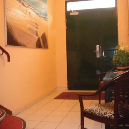 Aparthotel Appotel Voltaire 2*